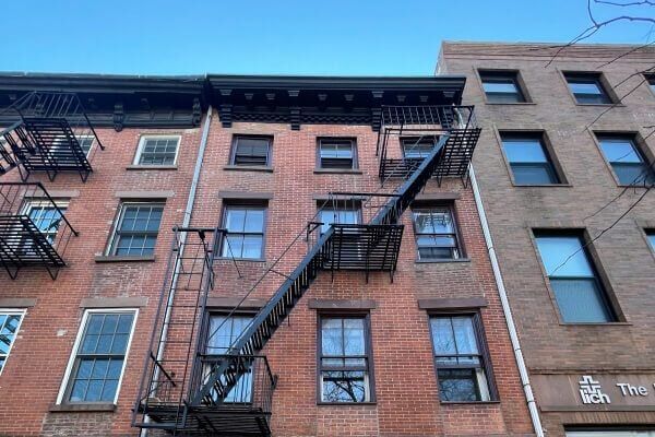 136 Atlantic Avenue | Zicklin Contracting | Portfolio | Annual Parapet Wall Inspections